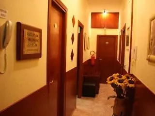 Yiennese Two Отель типа 