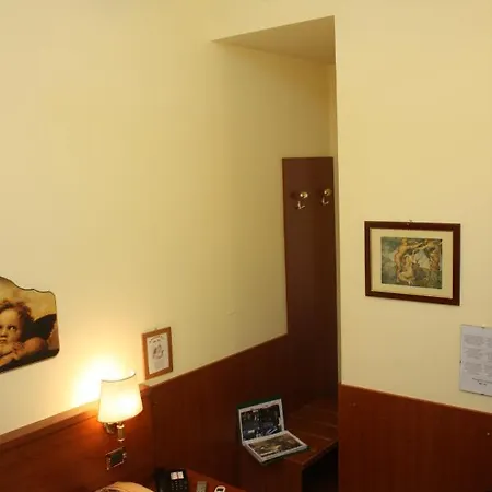 Yiennese Two Nocleg ze śniadaniem Rzym