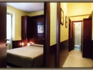 Yiennese Two Bed & Breakfast *